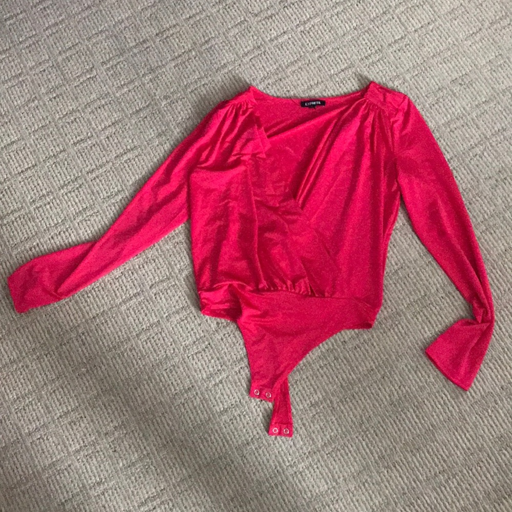 Express v neck bodysuit